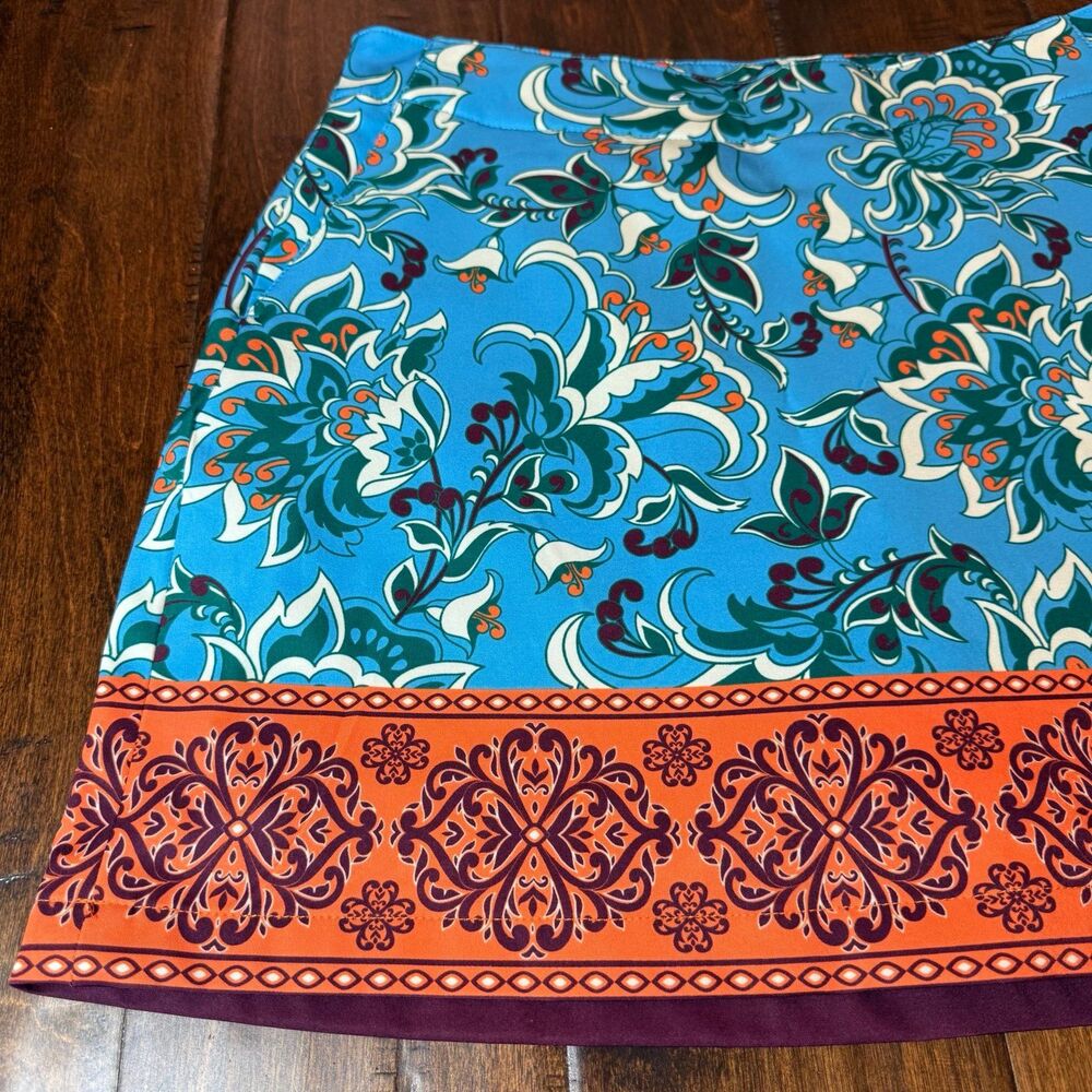 Lady Hagen Scarf Print Golf Skort Blue Orange size 2 Preppy Mosaic Athleisure - Picture 3 of 8